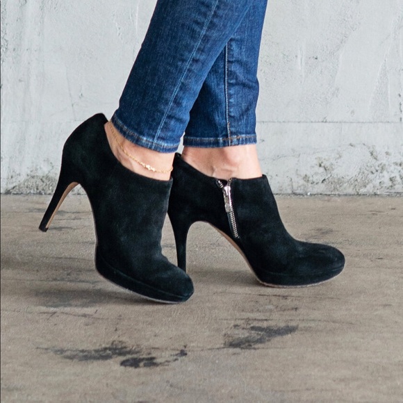 Marc Fisher Shoes - Marc Fisher ABetter2 High Heeled Ankle Bootie Size 8 EUC